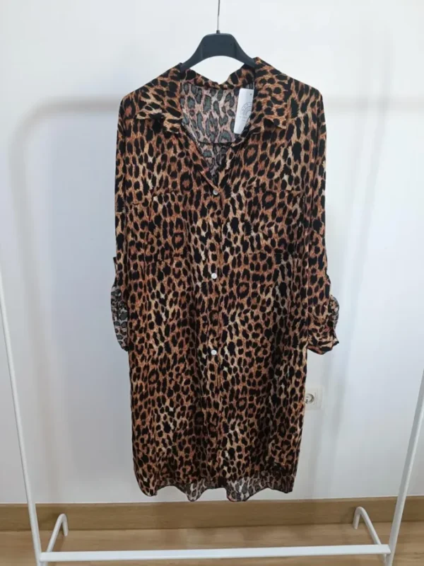 vestido leopardo detalle